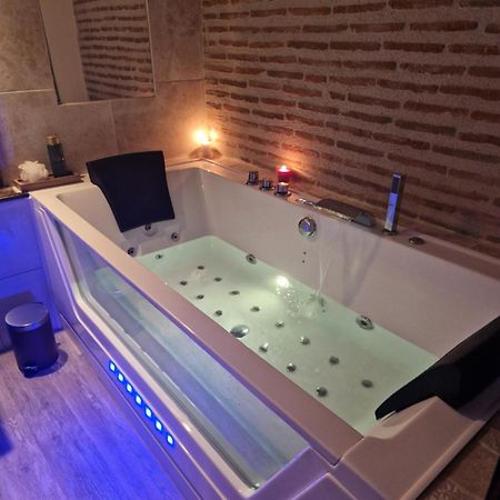 La Maison Pas'Chaaxe Onzain Dış mekan fotoğraf